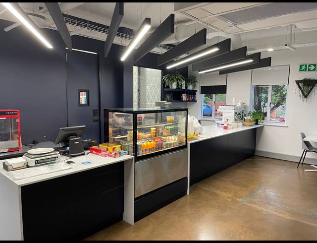 992M² OFFICE TO LET IN LA LUCIA RIDGE